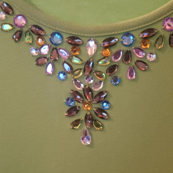 Tunic - Picture 3 of 4